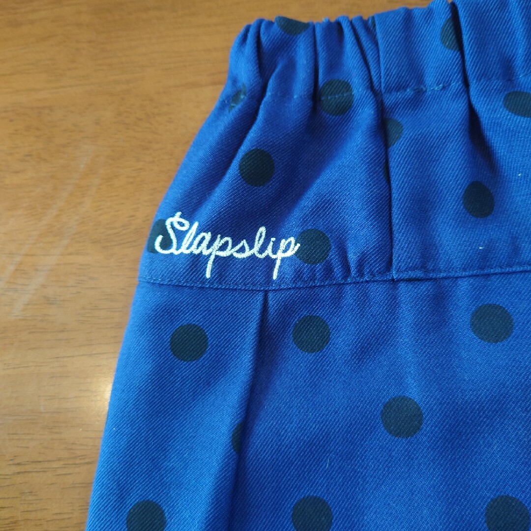 SLAP SLIP(スラップスリップ)のドットプリーツスカート キッズ/ベビー/マタニティのキッズ服女の子用(90cm~)(スカート)の商品写真