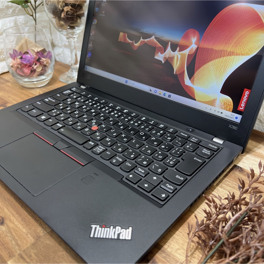 Lenovo Thinkpad X280☘SSD256GB☘Corei5第8世代 3