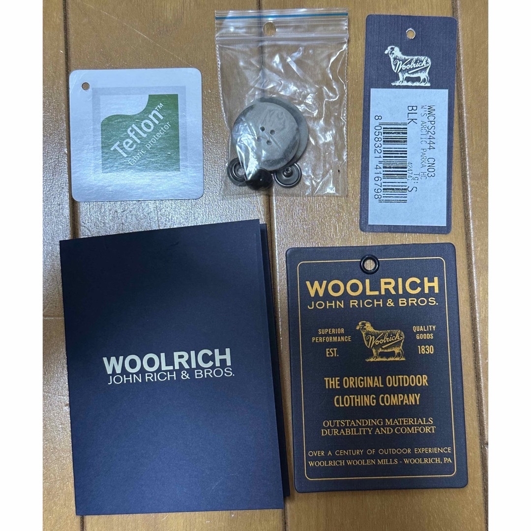 WOOLRICH(ウールリッチ)のWOOLRICH W`S ARCTIC PARKA HC ダウンコート ブラック レディースのジャケット/アウター(ダウンコート)の商品写真