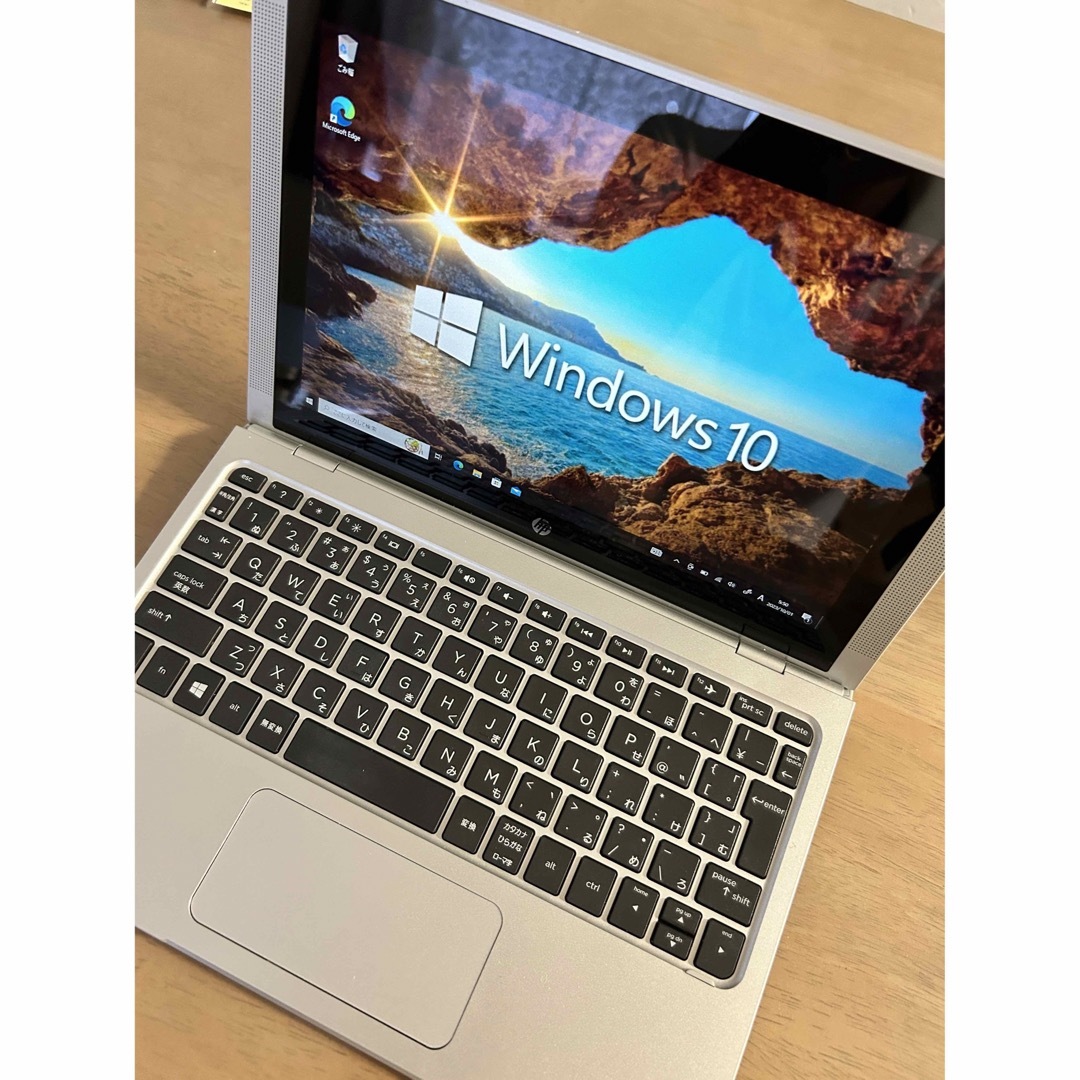 美品 着脱式キーボード付 2in1 タブレットPC HP x2 210 g2-
