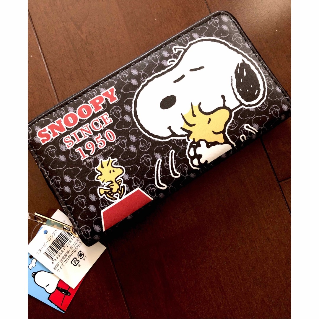 SNOOPY(スヌーピー)のSNOOPY スヌーピー  ウッドストック　ロングウォレット新品　長財布 エンタメ/ホビーのおもちゃ/ぬいぐるみ(キャラクターグッズ)の商品写真