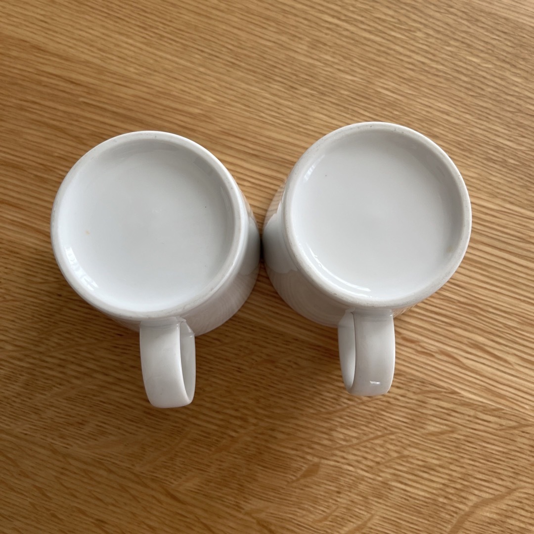 MUJI (無印良品)(ムジルシリョウヒン)の無印良品白磁マグカップ2個セット インテリア/住まい/日用品のキッチン/食器(食器)の商品写真