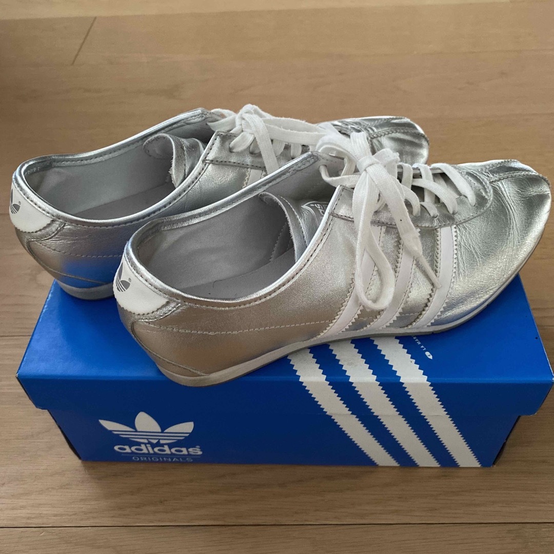 adidas 915346 OKAPI JP 23.5 シルバー 3