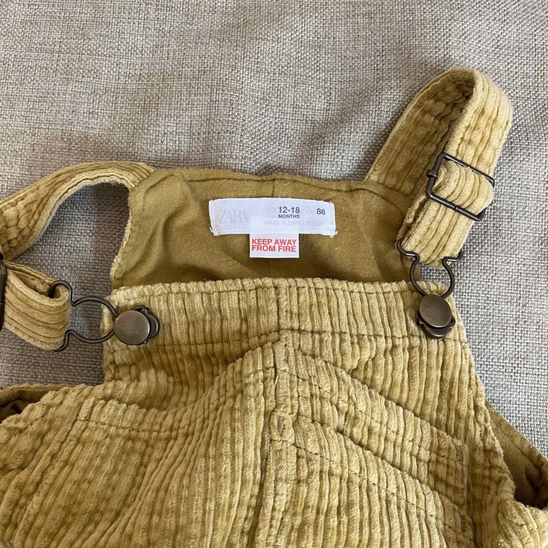 ZARA KIDS(ザラキッズ)のzara ザラ　キッズ　オーバーオール　サロペット　コーデュロイ　80 90 キッズ/ベビー/マタニティのキッズ服男の子用(90cm~)(パンツ/スパッツ)の商品写真