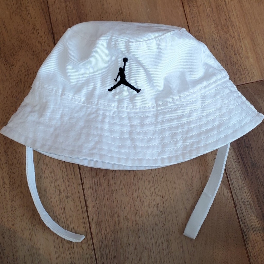 Jordan Brand（NIKE）(ジョーダン)のジョーダン　ベビー　バケハ キッズ/ベビー/マタニティのこども用ファッション小物(帽子)の商品写真