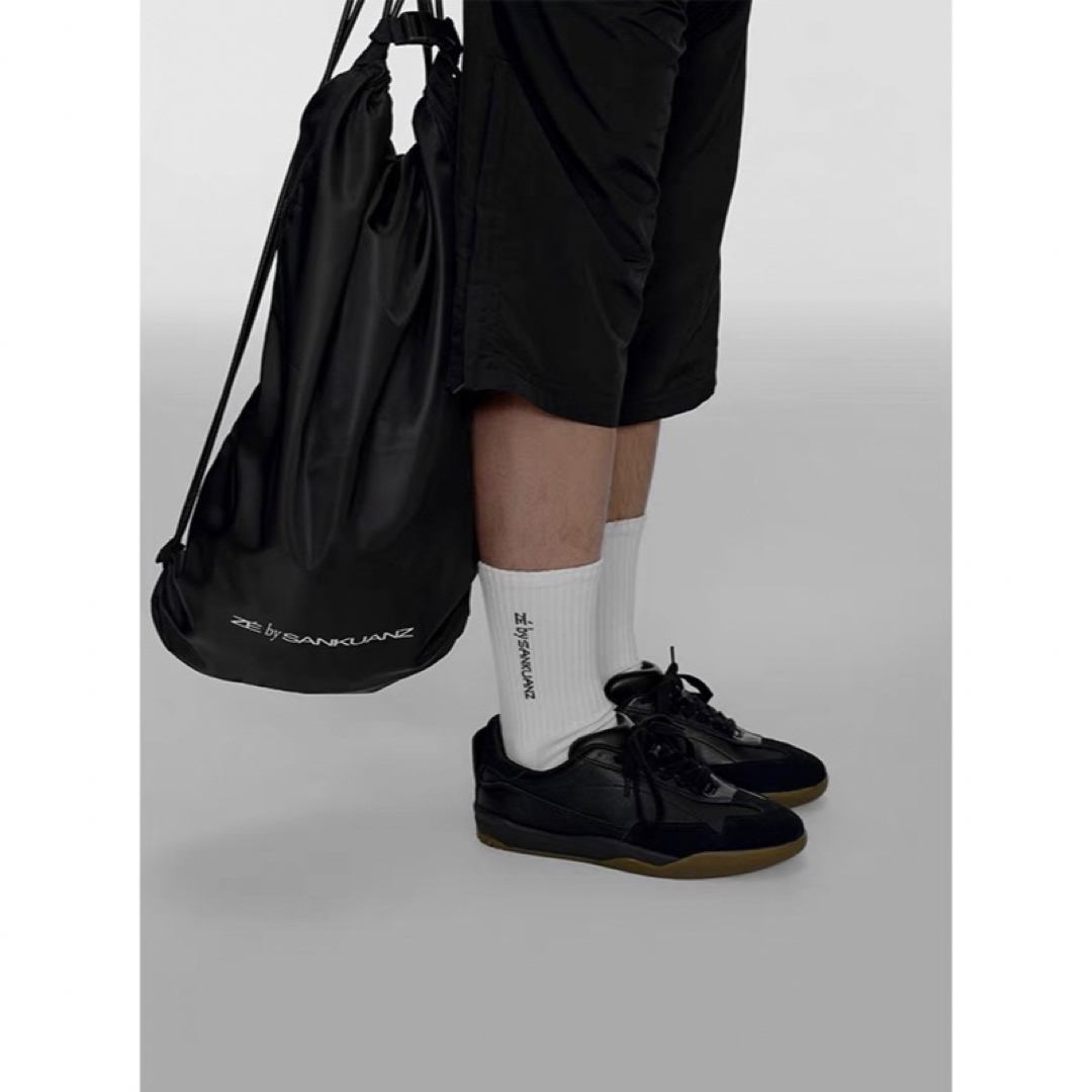 KIKO KOSTADINOV ブラックショルダーバッグ - バッグ KIKO KOSTADINOV ブラックショルダーバッグ - バッグ