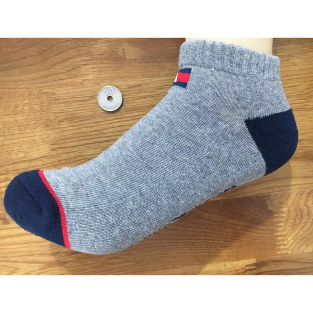 TOMMY HILFIGER(トミーヒルフィガー)の新品トミーヒルフィガーTOMMY HILFIGERレディース3足セット593 レディースのレッグウェア(ソックス)の商品写真