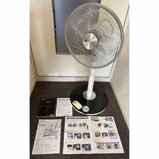 東芝 - TOSHIBA SIENT東芝 サイエント 東芝扇風機(F-DLP300)の通販|ラクマ