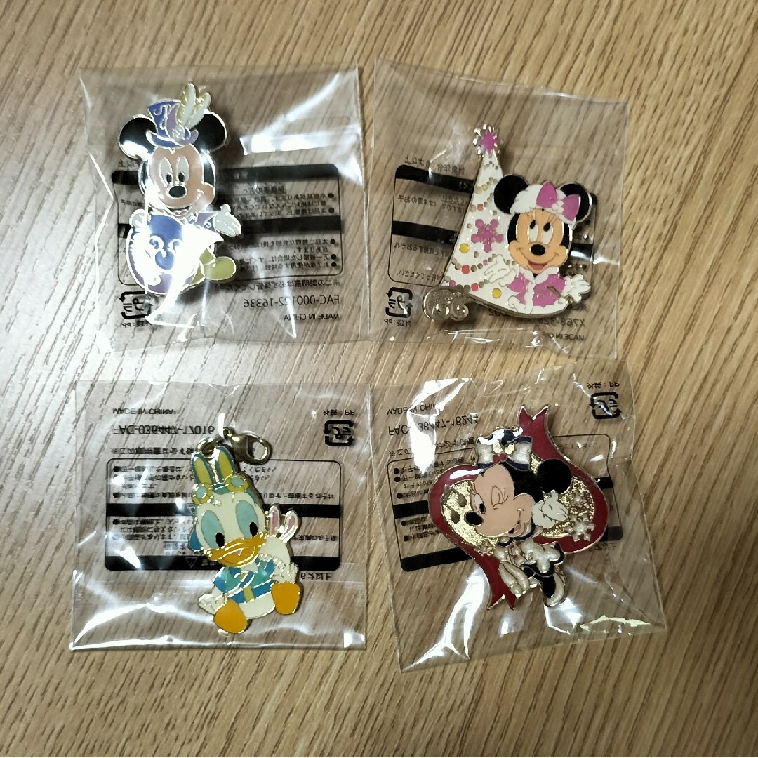 ディズニー　ピンバッジ　まとめ売り　Disney pin