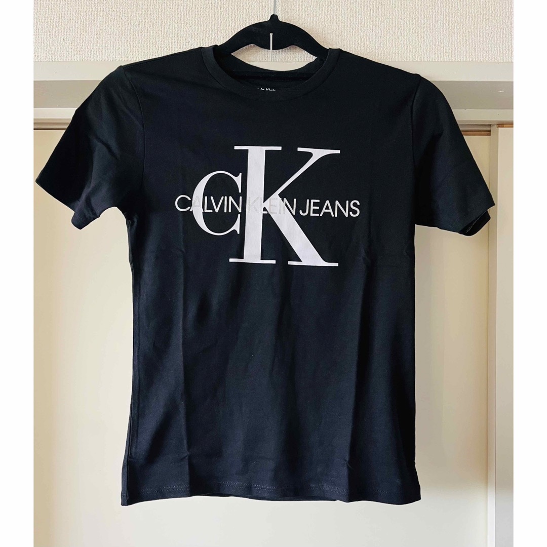 新品正規　CalvinKlein カルバンクライン　Tシャツ　BTS グク　S