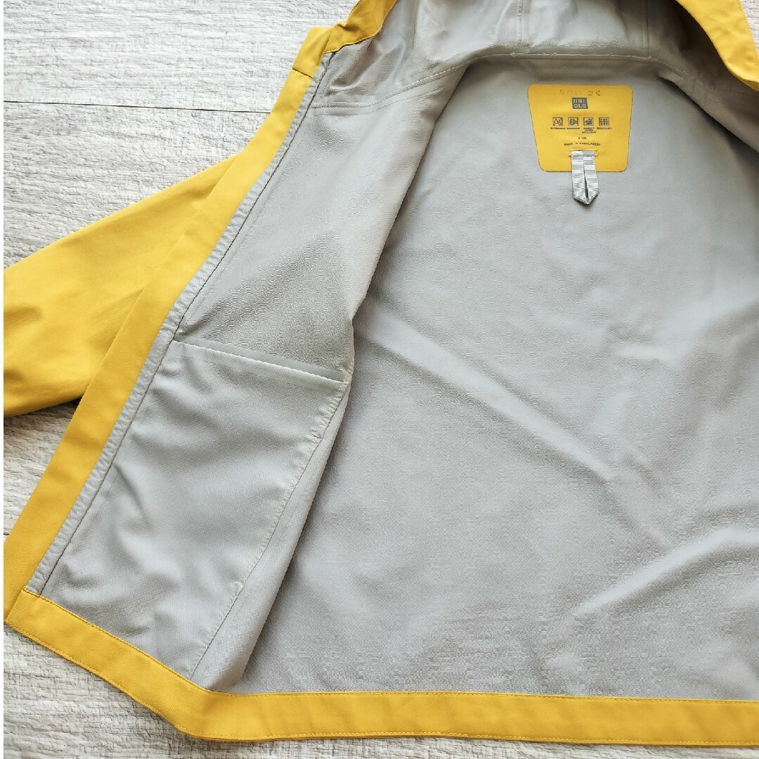 UNIQLO(ユニクロ)のUNIQLO ブロックテック 110cm キッズ/ベビー/マタニティのキッズ服男の子用(90cm~)(ジャケット/上着)の商品写真