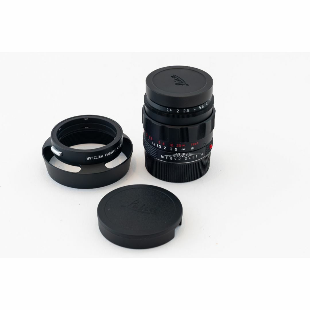 ライカ Summilux-M 50mm f1.4 ASPH ブラッククローム スマホ/家電/カメラのカメラ(レンズ(単焦点))の商品写真