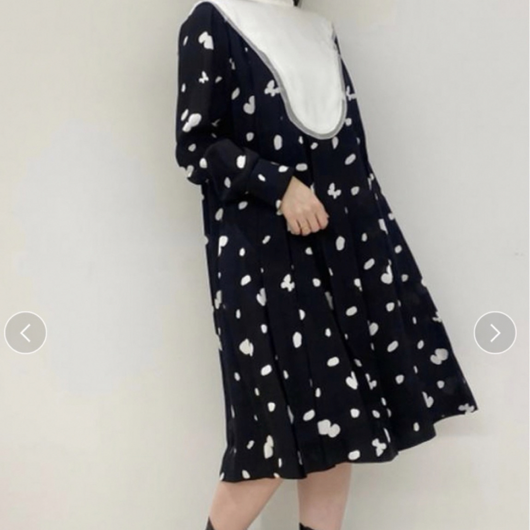 HANAE MORI×CELFORDコラボ】 ヨークデザインプリーツワンピース - ひざ
