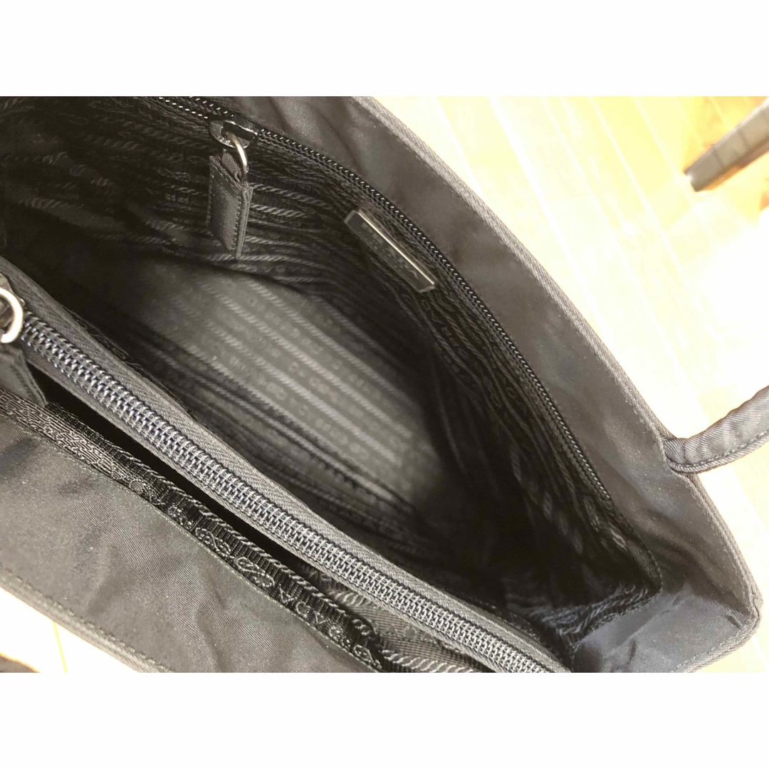PRADA バック 黒 PRADA バック 黒