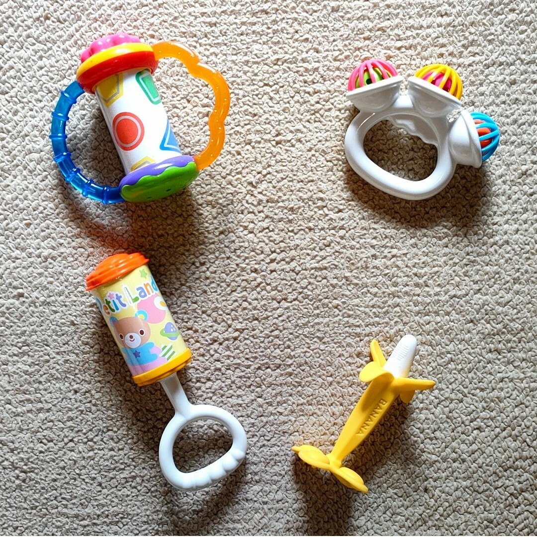 おもちゃ　４点セット キッズ/ベビー/マタニティのおもちゃ(がらがら/ラトル)の商品写真