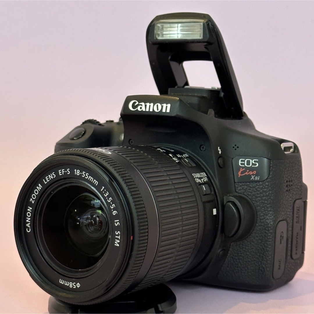 Canon EOS Kiss X8i ダブルズームキット　Wi-Fi搭載•マイクロファイバークロス