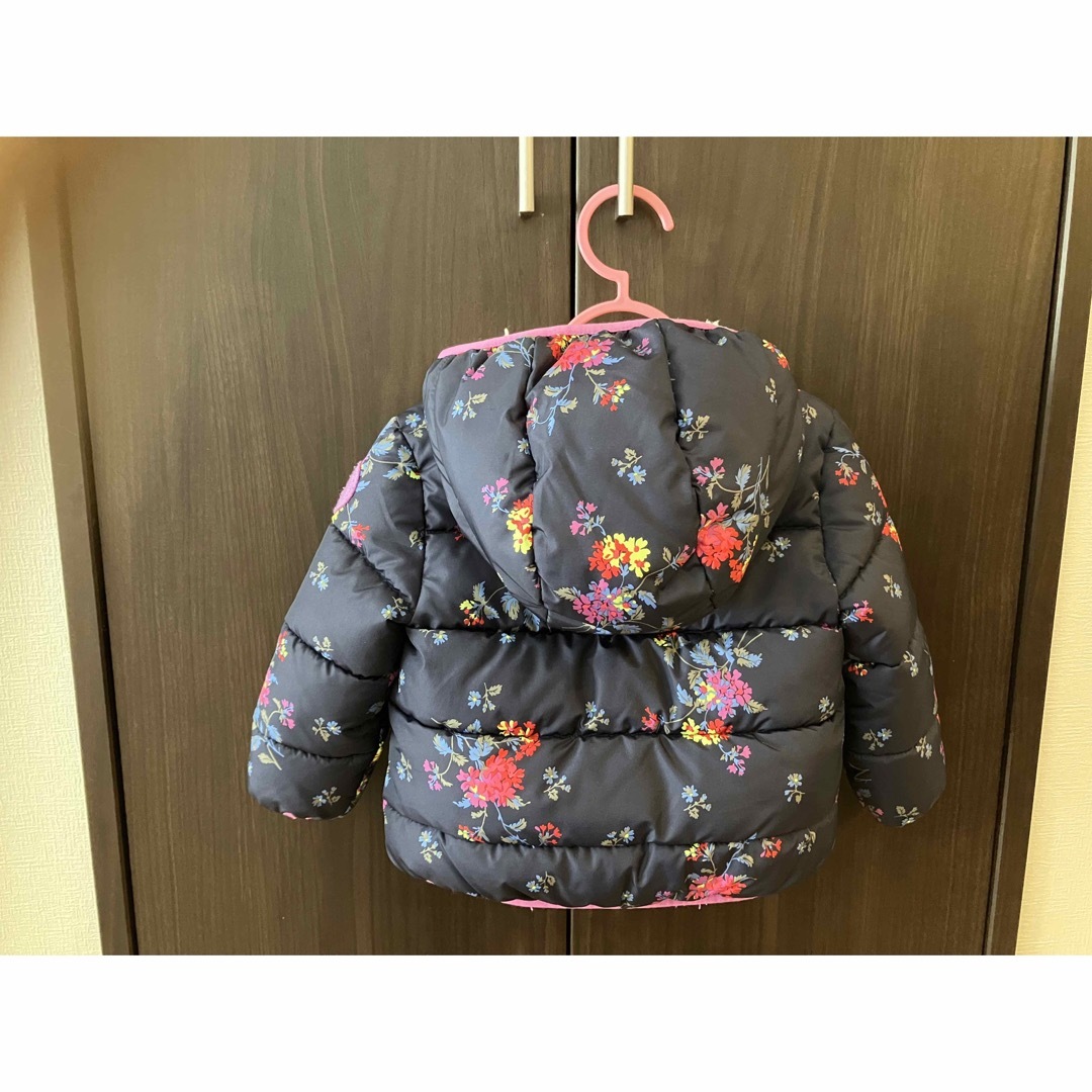 babyGAP(ベビーギャップ)の【美品】Baby GAP ダウンコート　1歳半〜2歳 キッズ/ベビー/マタニティのキッズ服女の子用(90cm~)(コート)の商品写真