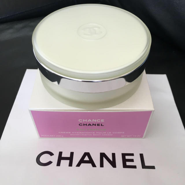 CHANEL(シャネル)の未使用♡シャネル CHANCE オーフレッシュ♡ コスメ/美容のボディケア(ボディクリーム)の商品写真