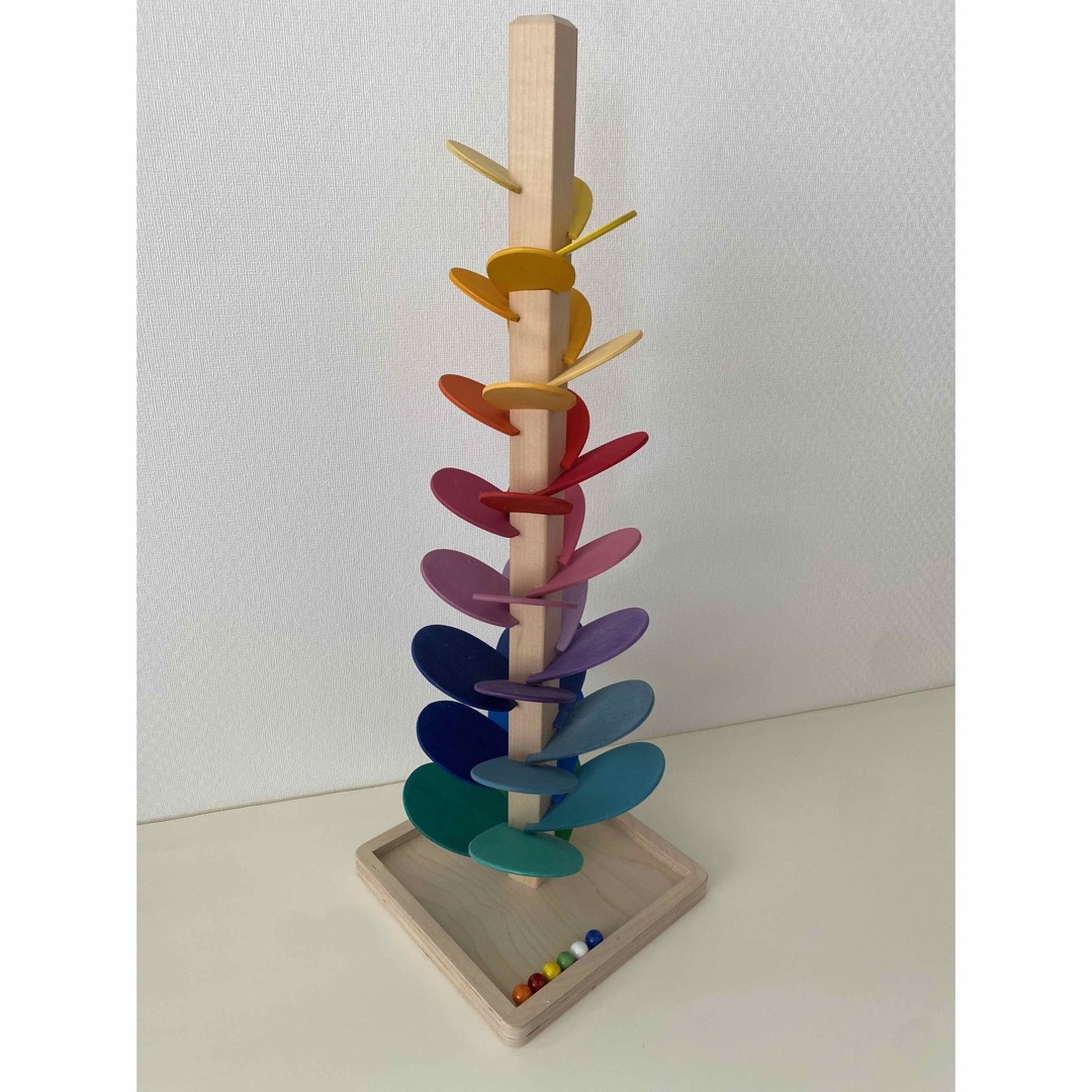 カラコロツリーL ボーネルンド 木のおもちゃ - 知育玩具