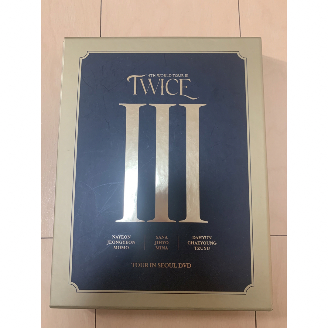 TWICE 4TH WORLD TOUR III IN SEOUL エンタメ/ホビーのDVD/ブルーレイ(ミュージック)の商品写真