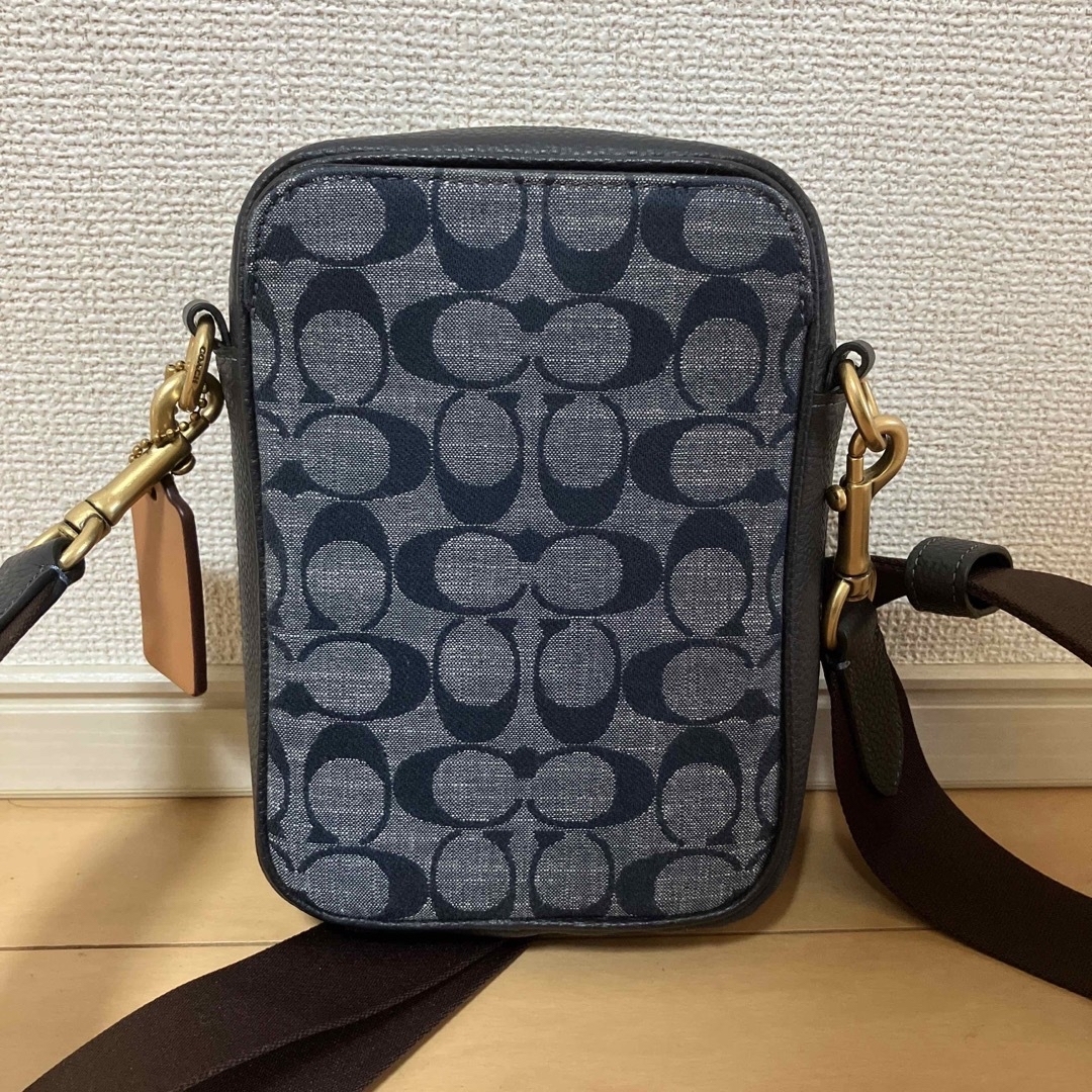 COACH ショルダーバッグ　C8235 斜めがけ　ユニセックス 2