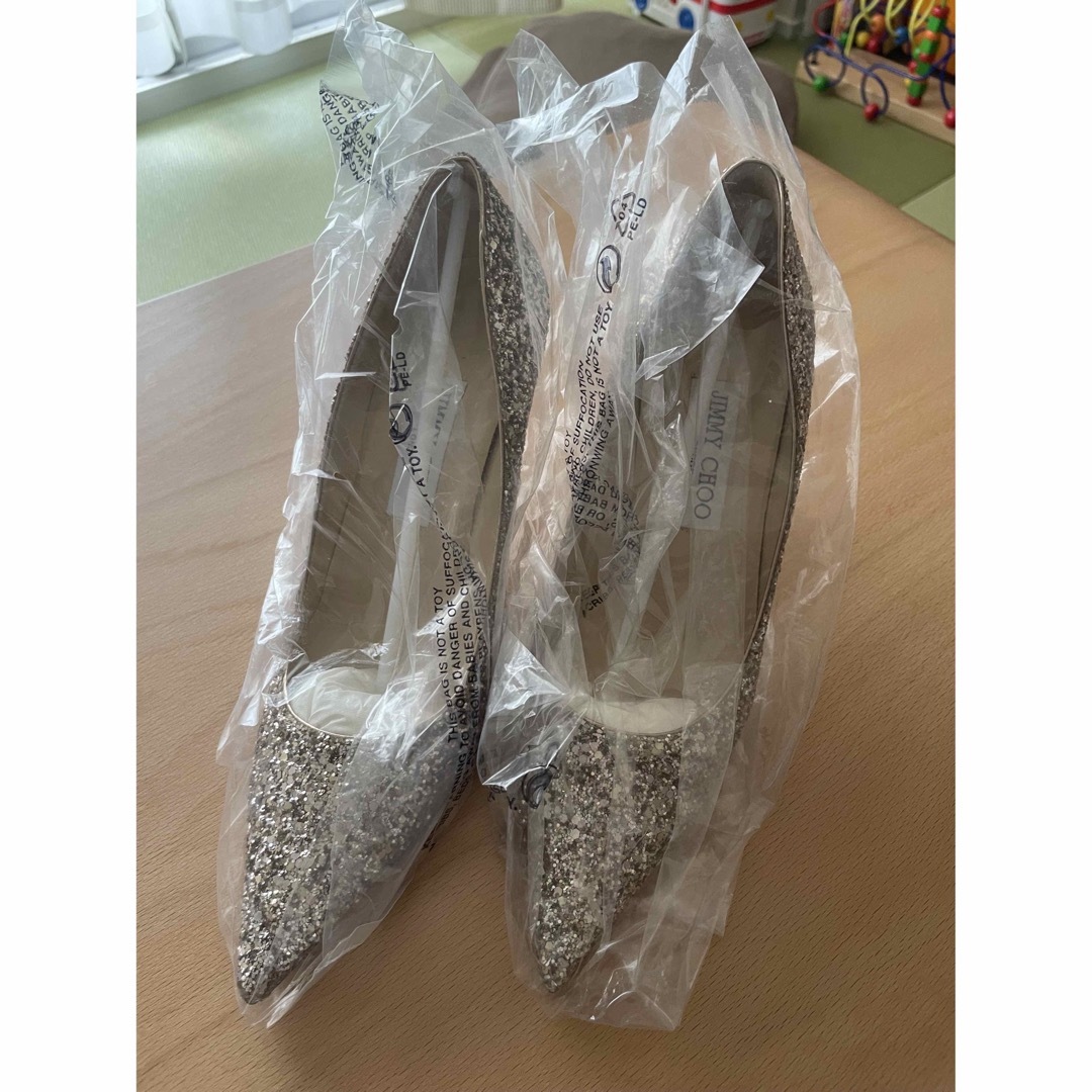 JIMMY CHOO(ジミーチュウ)のジミーチュウ  グリッター　バレットピンク　37 レディースの靴/シューズ(ハイヒール/パンプス)の商品写真