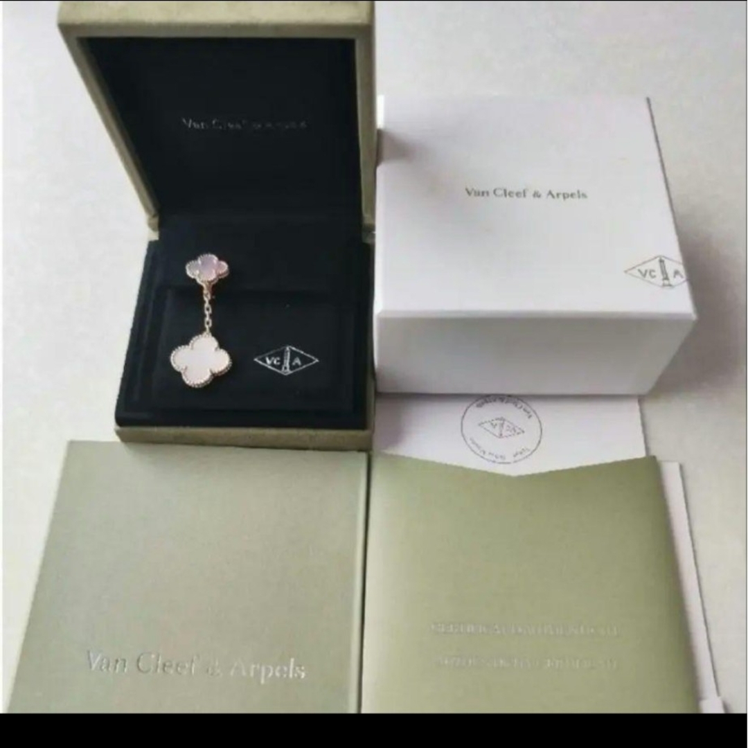 Van Cleef & Arpels - ヴァンクリーフ&アーペル マジックアルハンブラ