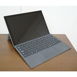 マイクロソフト(Microsoft)のSurface Pro 2017 タイプカバー同梱 シルバー(タブレット)