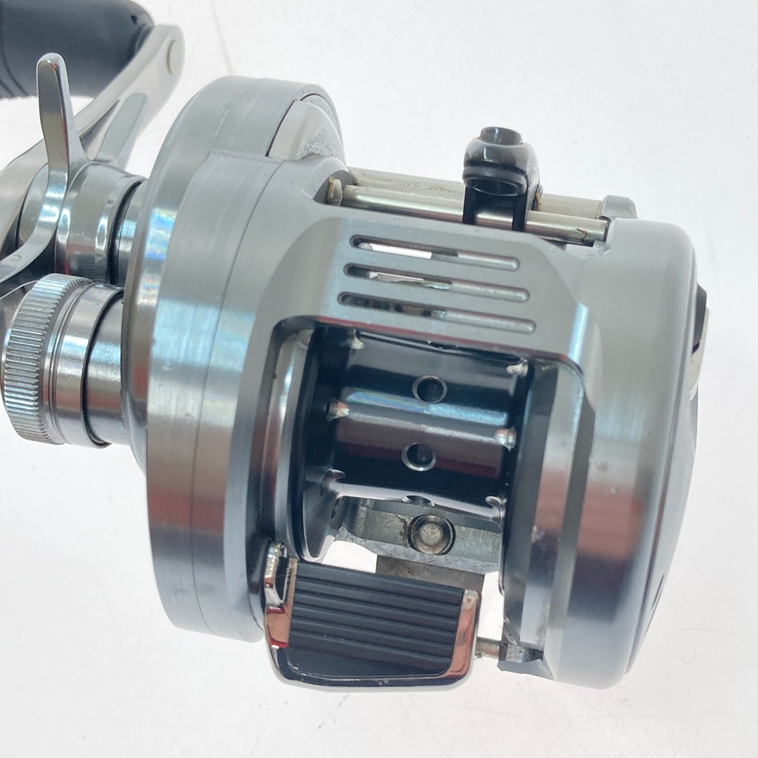 □□SHIMANO シマノ 19 カルカッタ コンクエスト DC 201 左 03979