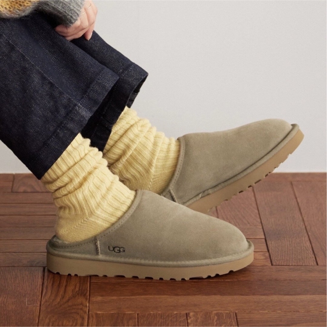 今季　Ugg アグ 24cm CLASSIC SLIPPER スリッポン