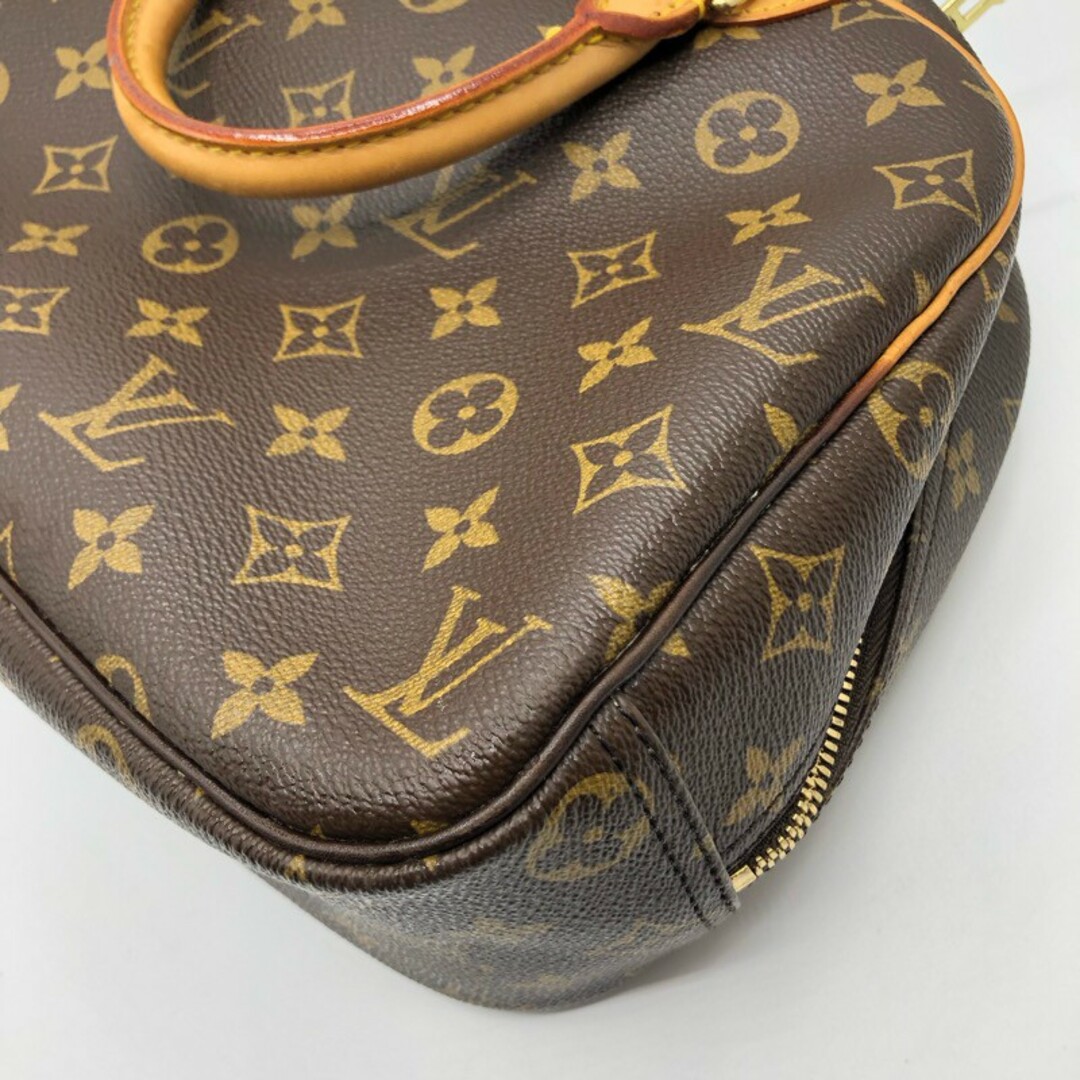 LOUIS VUITTON - ルイ・ヴィトン LOUIS VUITTON トゥルーヴィル M42228