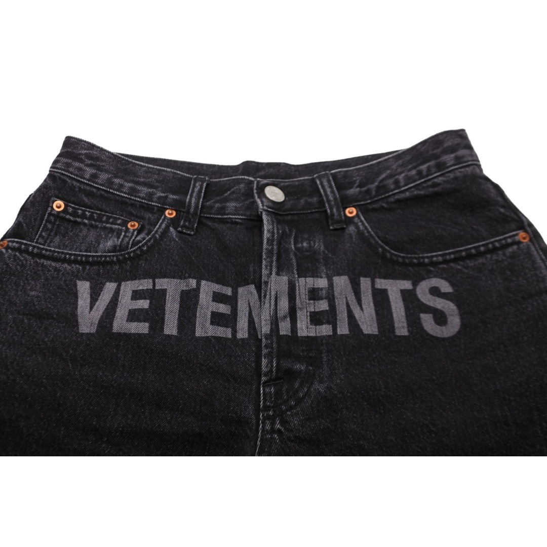 ヴェトモン vetements ロゴ入り デニム パンツ ジーンズ - デニム/ジーンズ