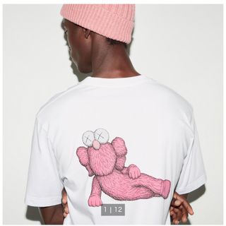 UNIQLO - UNIQLO カウズTシャツ Lサイズの通販 by みーみ's shop ...