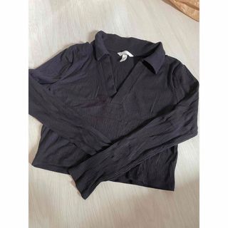 エイチアンドエム(H&M)のロンティ 長袖 リブニット 襟 Vネック(Tシャツ(長袖/七分))