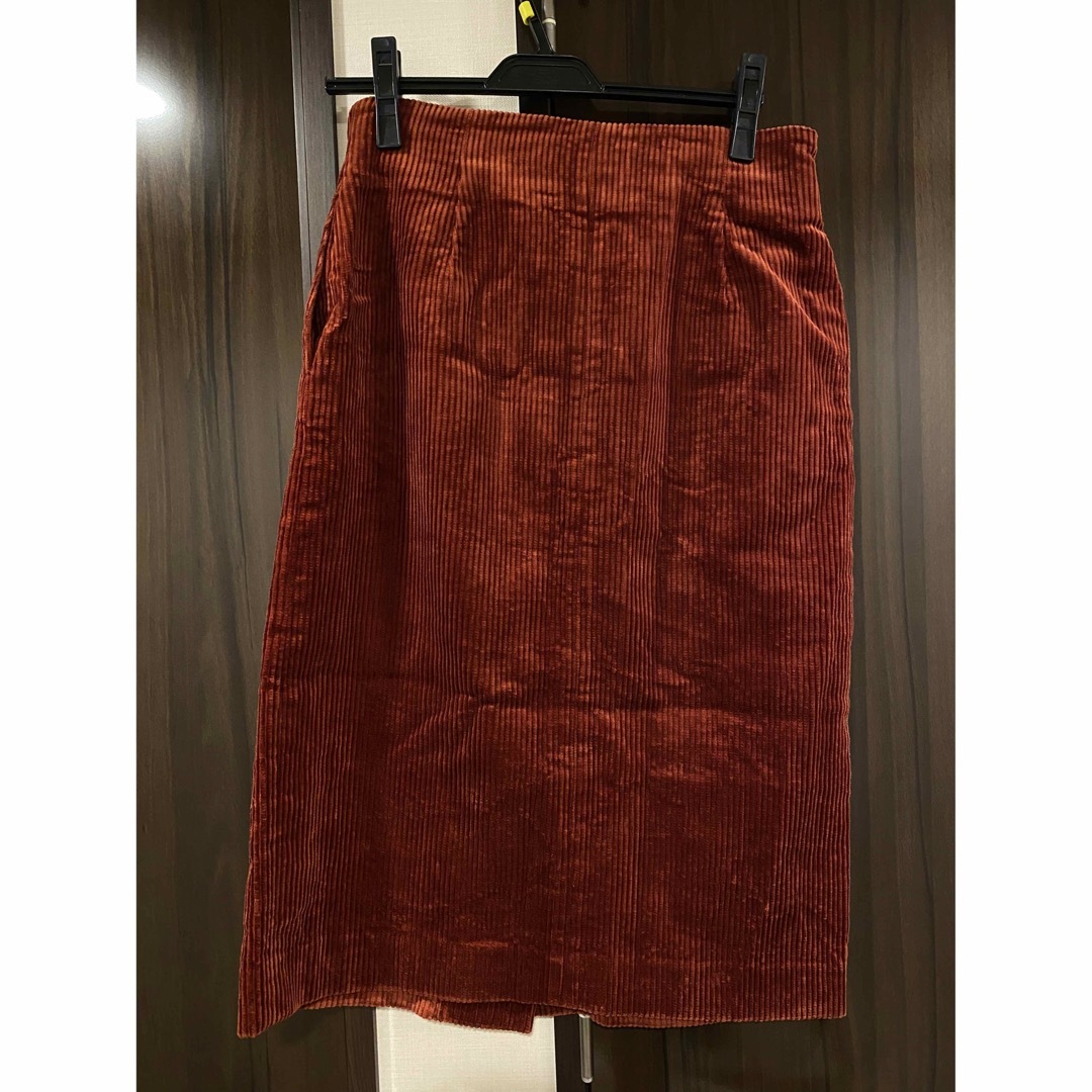 Spick & Span(スピックアンドスパン)のSpick & Span コーデュロイタイトスカート レディースのスカート(ひざ丈スカート)の商品写真