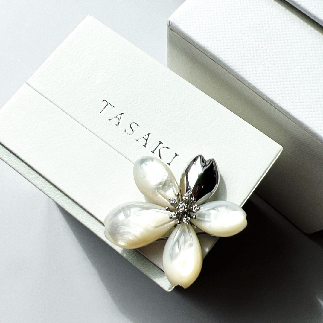 極美品　TASAKIタサキ　桜　白蝶貝　パール　K18 ダイヤモンド　ブローチ