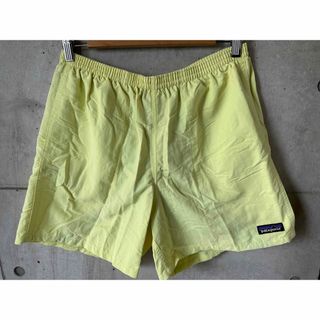 パタゴニア(patagonia) ショートパンツ(メンズ)(イエロー/黄色系)の