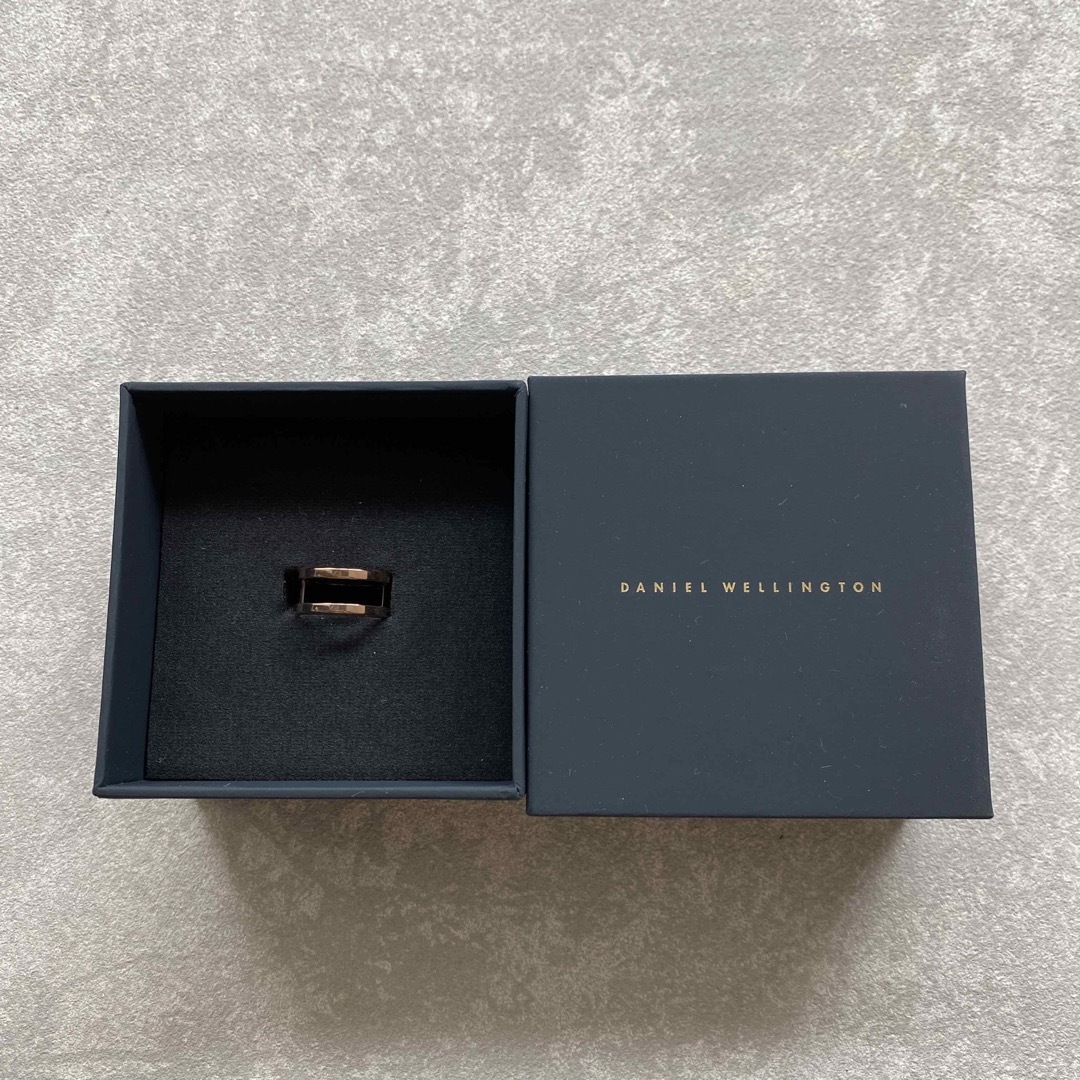 Daniel Wellington(ダニエルウェリントン)の【美品】Daniel Wellington 指輪 ELAN DUAL RING レディースのアクセサリー(リング(指輪))の商品写真