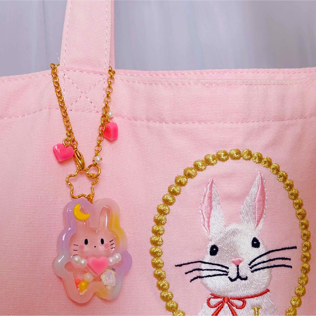 夢うさちゃん♡シャカシャカバッグチャーム ハンドメイドのアクセサリー(キーホルダー/ストラップ)の商品写真