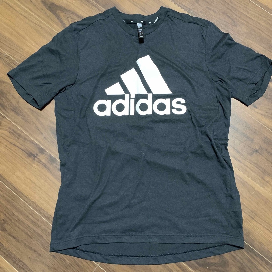 adidas(アディダス)のadidas♡Tシャツ メンズのトップス(Tシャツ/カットソー(半袖/袖なし))の商品写真