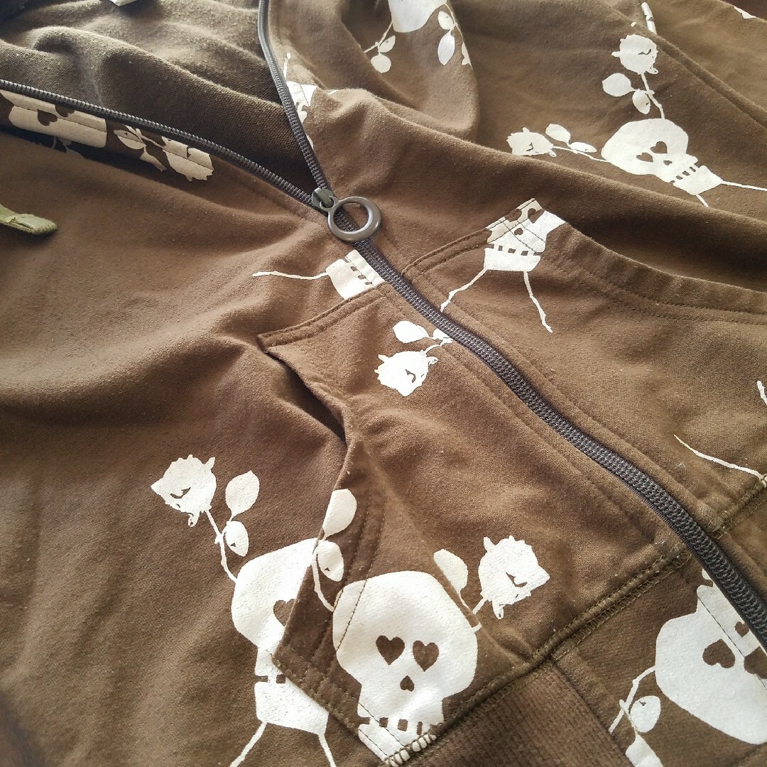 STUSSY GIRLS Skull \u0026 Rose Heart Hoodie