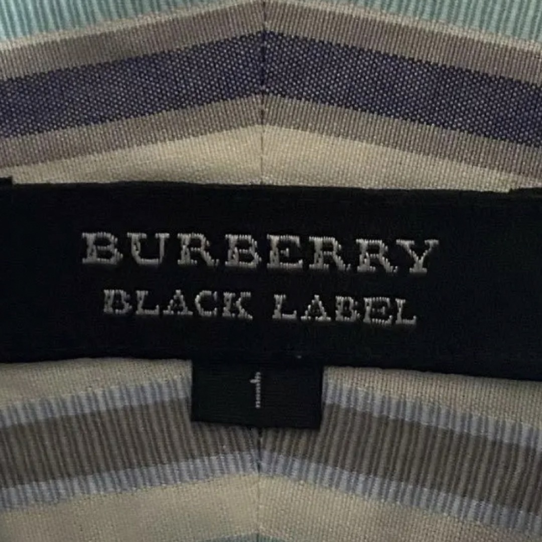 BURBERRY BLACK LABEL(バーバリーブラックレーベル)の/《大人気ブランド》Burberry Black Label ストライプ　刺繍 メンズのトップス(シャツ)の商品写真