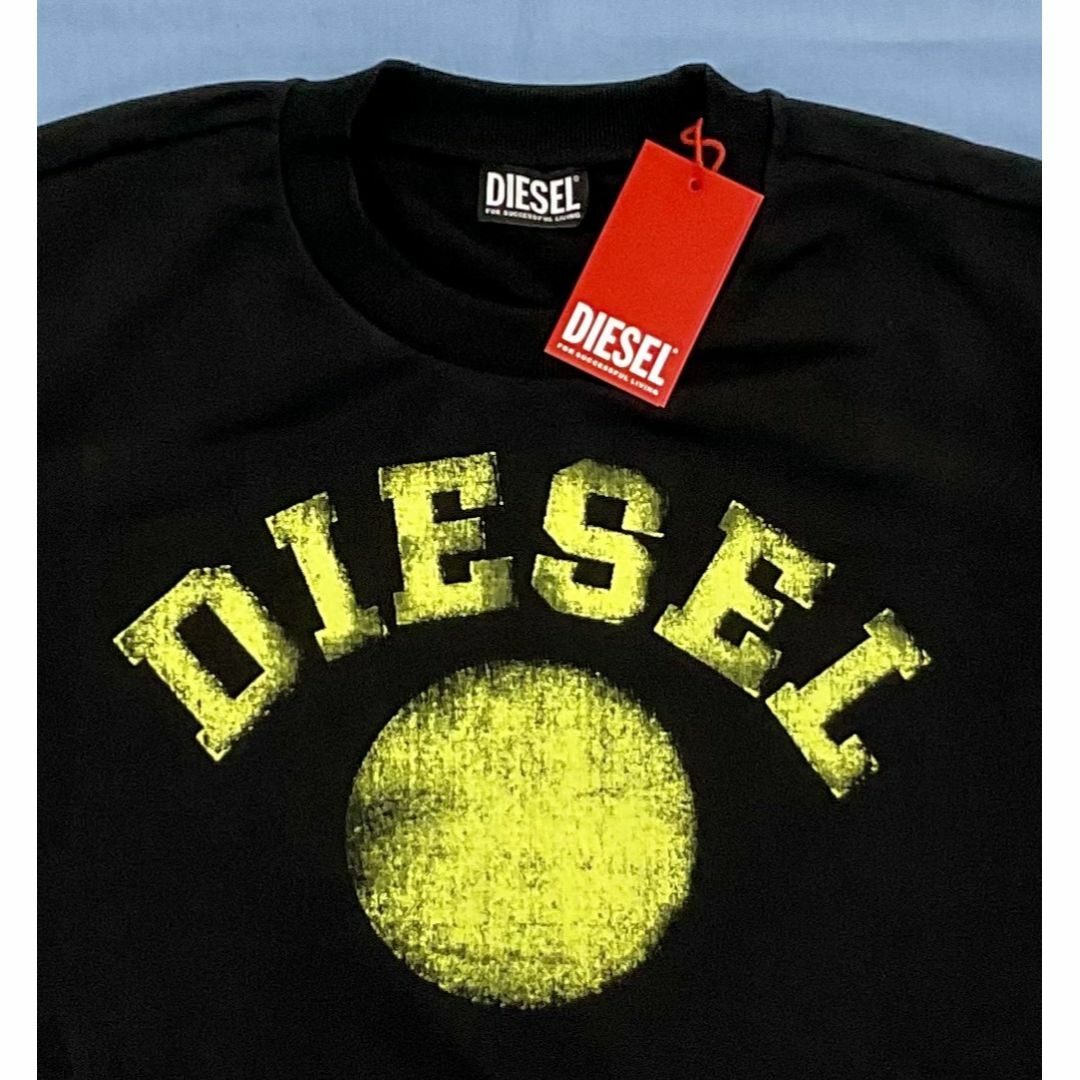 DIESEL(ディーゼル)のディーゼル　スウェット　トレーナー　0123　ブラック　XLサイズ　A08685 メンズのトップス(スウェット)の商品写真