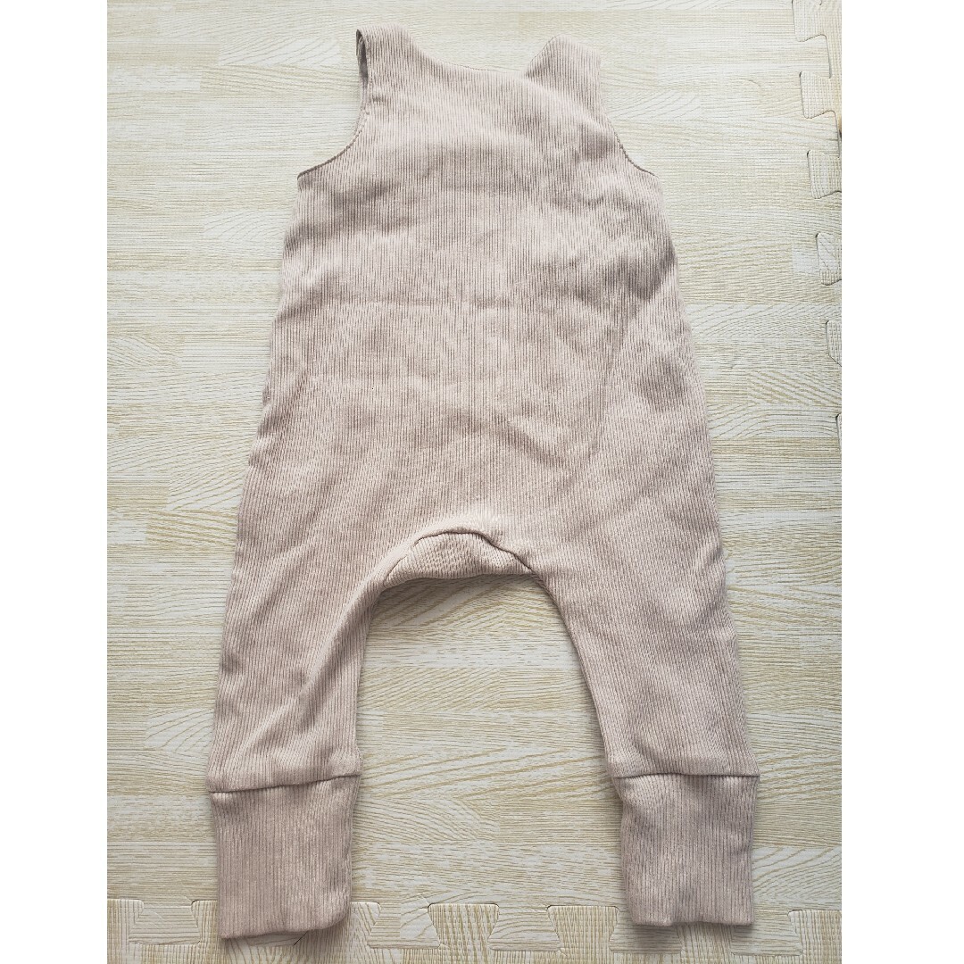 H&M(エイチアンドエム)のH&M アニマルロンパース サロペット くすみカラー ベビーロンパース つなぎ キッズ/ベビー/マタニティのベビー服(~85cm)(ロンパース)の商品写真