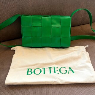 ボッテガヴェネタ(Bottega Veneta)のBottega Veneta カセットバッグ ボッテガ パラキート(ショルダーバッグ)