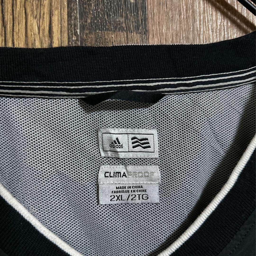 adidas CLIMAPROOFトラックジャケット　ゆるダボ　ロゴ刺繍