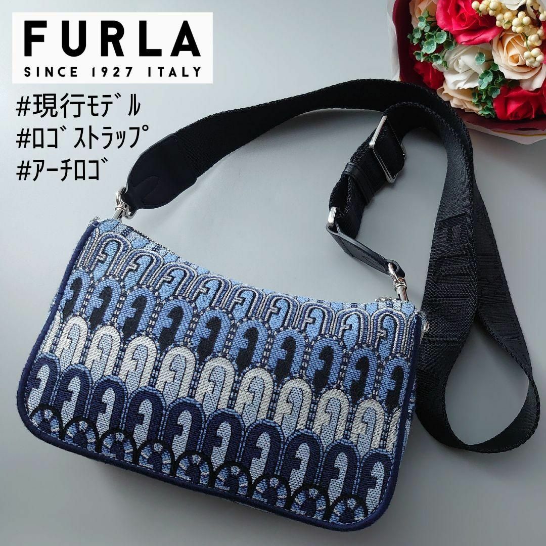 Furla - フルラ MOON S ムーン ショルダーバッグ キャンバス 青