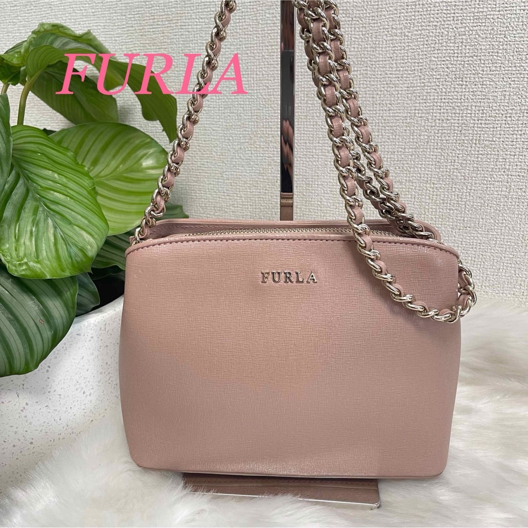 【良好】FURLA フルラ　チェーン　ショルダーバッグ　ピンクベージュ　レザー | フリマアプリ ラクマ