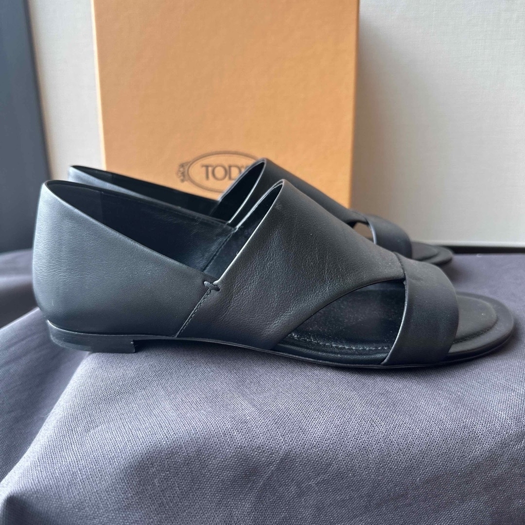 TOD'S サンダルSANDALO 36 新品