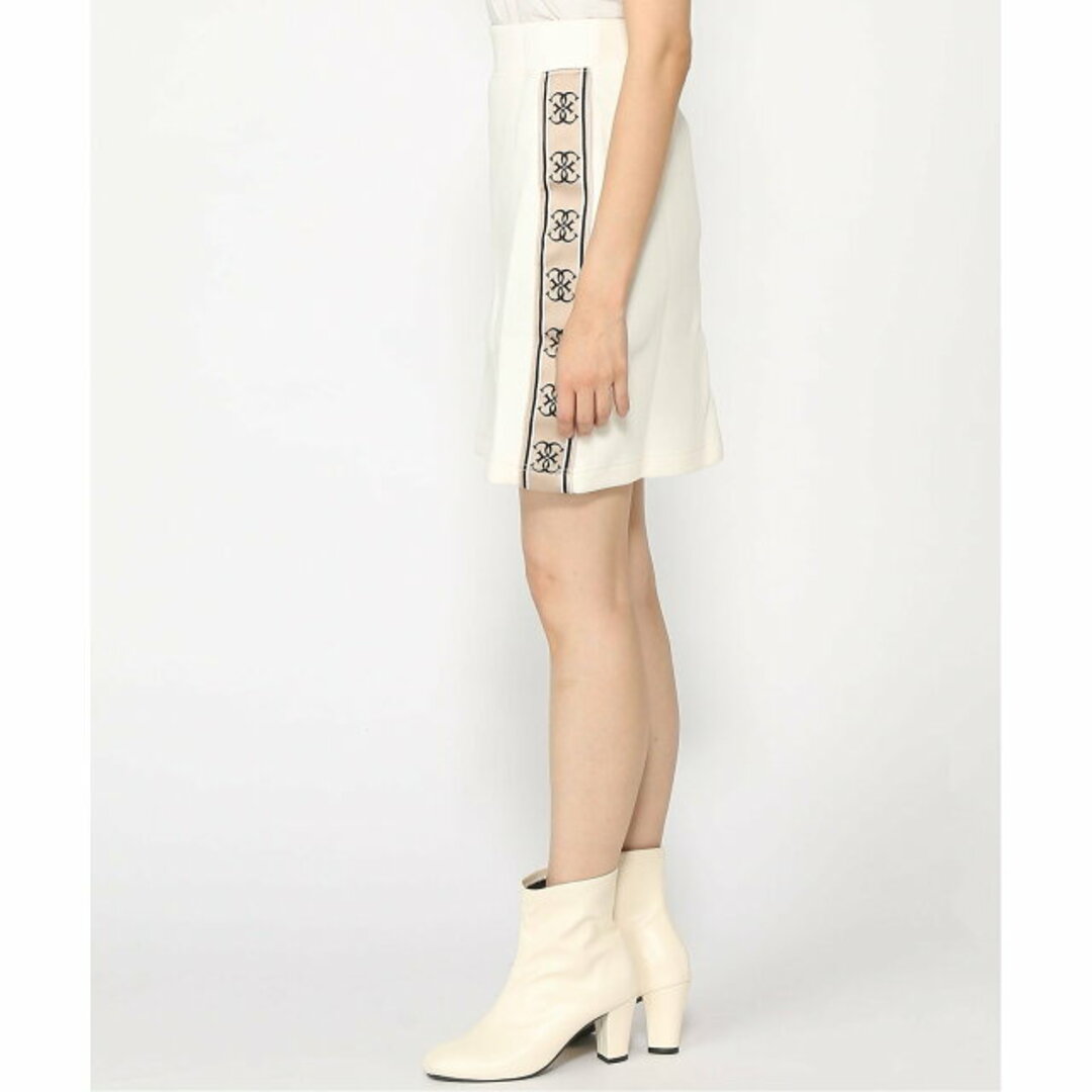 GUESS(ゲス)の【キナリ(G6K5)】GUESS スカート (W)Cymone Mini-Skirt レディースのスカート(ミニスカート)の商品写真